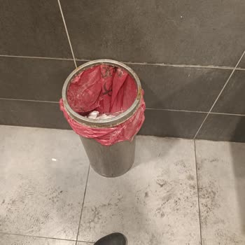 Petrol Ofisi İstasyonunun Tuvaletlere Gösterdiği Hijyen...