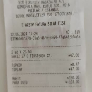 Avcılar Kuruçeşme BİM Mağazasındaki Kasa Çalışanının Saygısız Tutumu