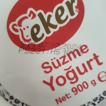 Eker Süzme Yoğurt