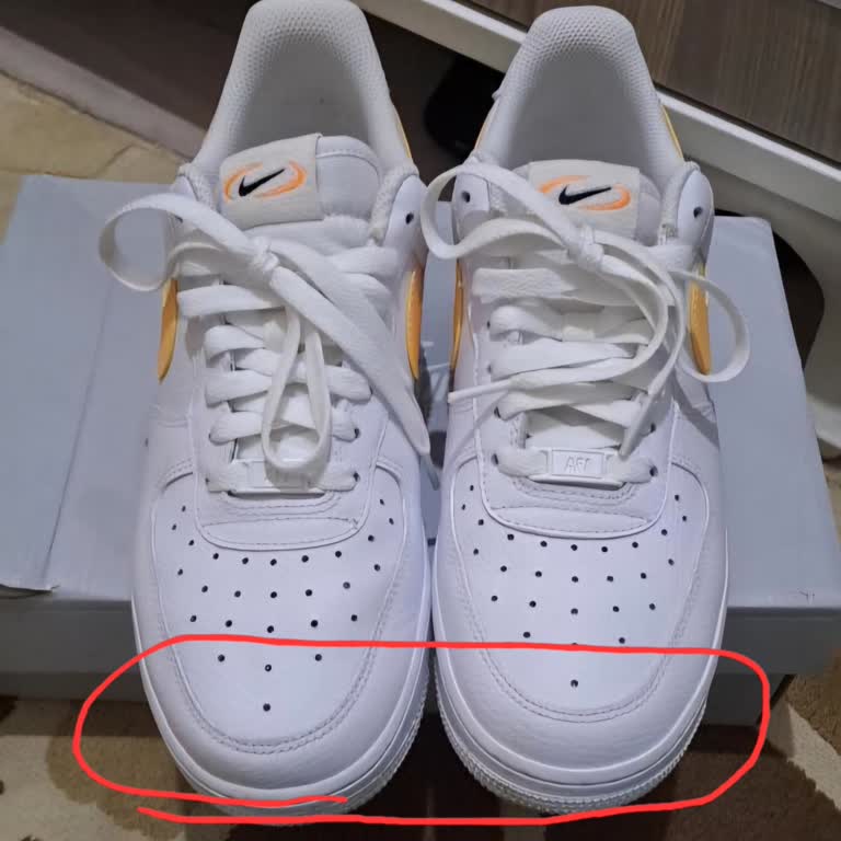 Sneaks Up Müşteriyi Mağdur Ediyor!