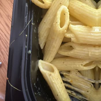 Tavuk Dünyası Makarnasından Kıl Çıktı