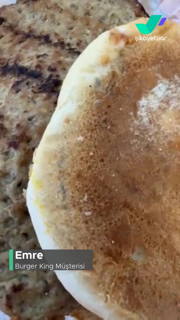 Burger King Küflü Hamburger Ekmeği videonun kapak resmi