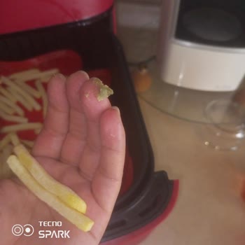 Feast Marka Patatesten Çıkan Yabancı Madde