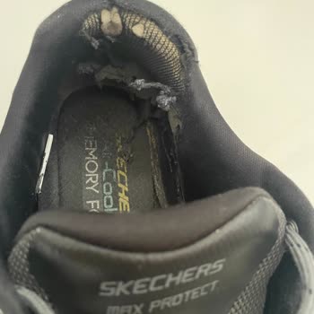 Skechers Ayakkabı 2-3 Ayda Yırtıldı Ve Sözde Garanti Tiyatrosu