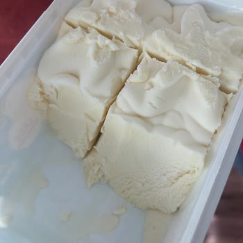 AOÇ Dondurma Sararmış Bozulmuş