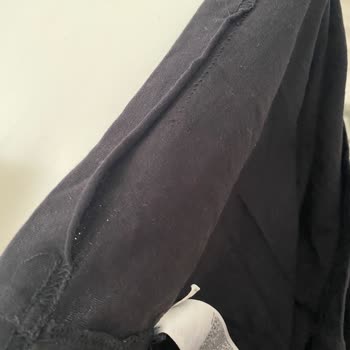 Boyner Calvin Klein Tişörtümde Kısa Sürede Dikiş Sökülmesi