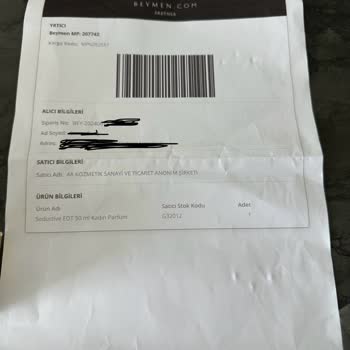 4A Kozmetik Kapağı Kırılmış İçine Dökülmüş Parfüm