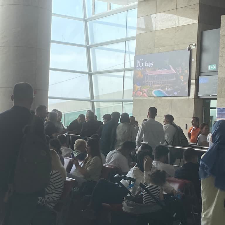 AJet (Anadolu Jet) Rötar Şikayetim Bulunmaktadır