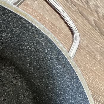 Jumbo Granit Tencere Paslandı Ve Granit Kısmı Soyuldu