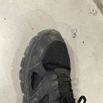 1 Ayda Kırılan Skechers Ayakkabı