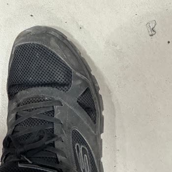 1 Ayda Kırılan Skechers Ayakkabı