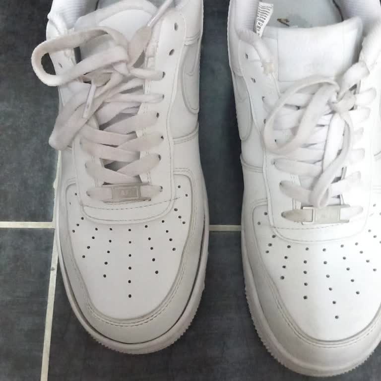 Icon Sneakers Ayıplı Ayakkabı