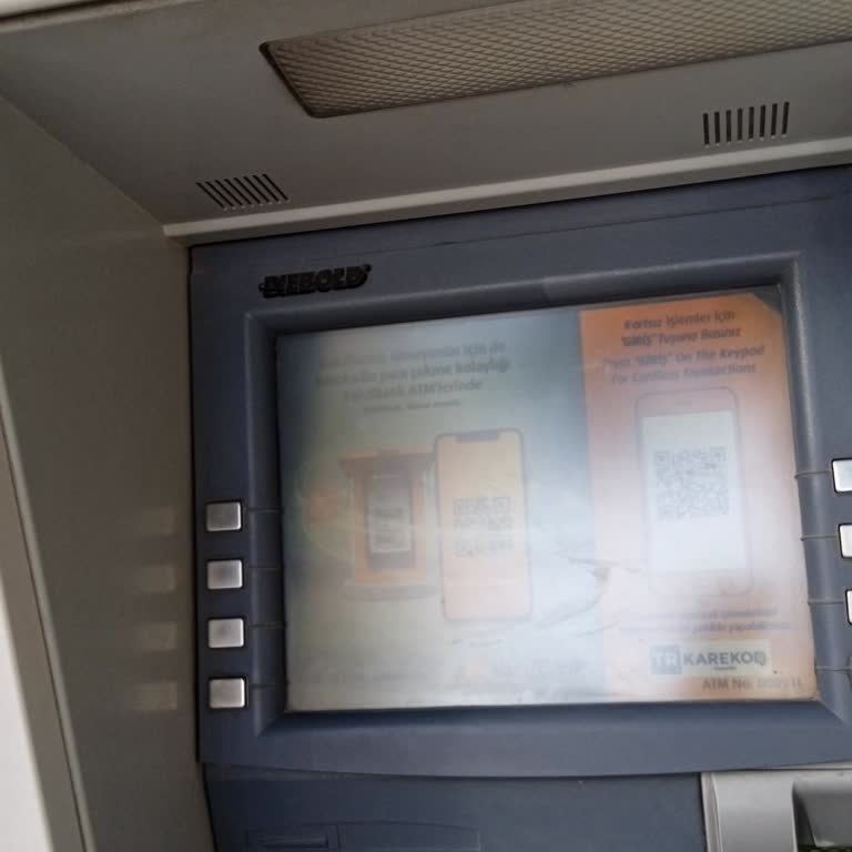 VakıfBank ATM Para Yutması