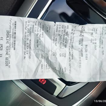 A101 Valizler Çok Kötü Ve Elinde Kalıyor İnsanin