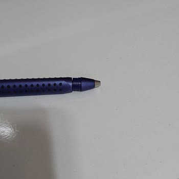 Faber-Castell Grip 2011 Ucu Ayrıldı