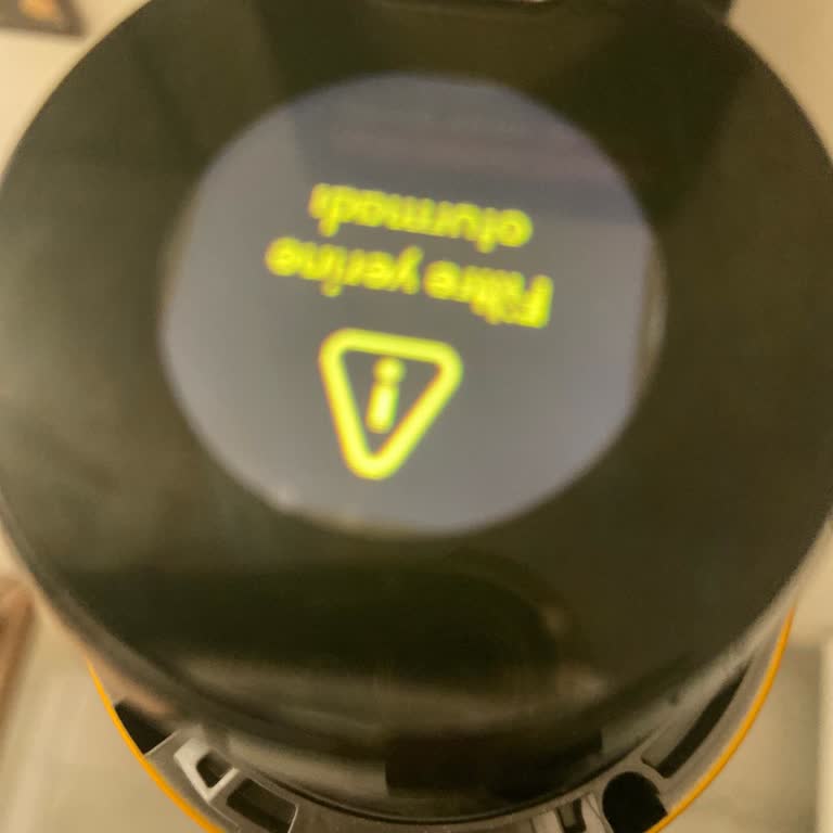 Dyson V12 Fitre Yerine Oturmadı Uyarısı