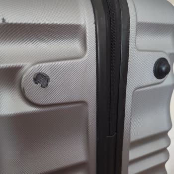 Tokat Yıldızı Firmasıyla Yolculuk Yaptım Ve Valizim Kırıldı