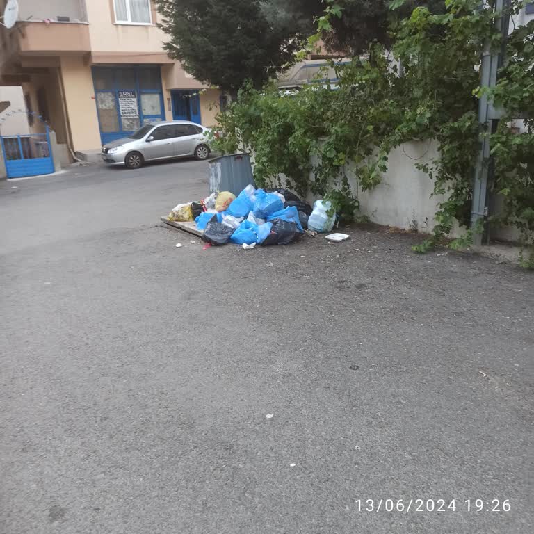 Pendik Belediyesi Kavakpınar Mahallesi Çöp Sorunu