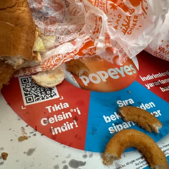 Popeyes Soğan Halkasından Taş Çıktı