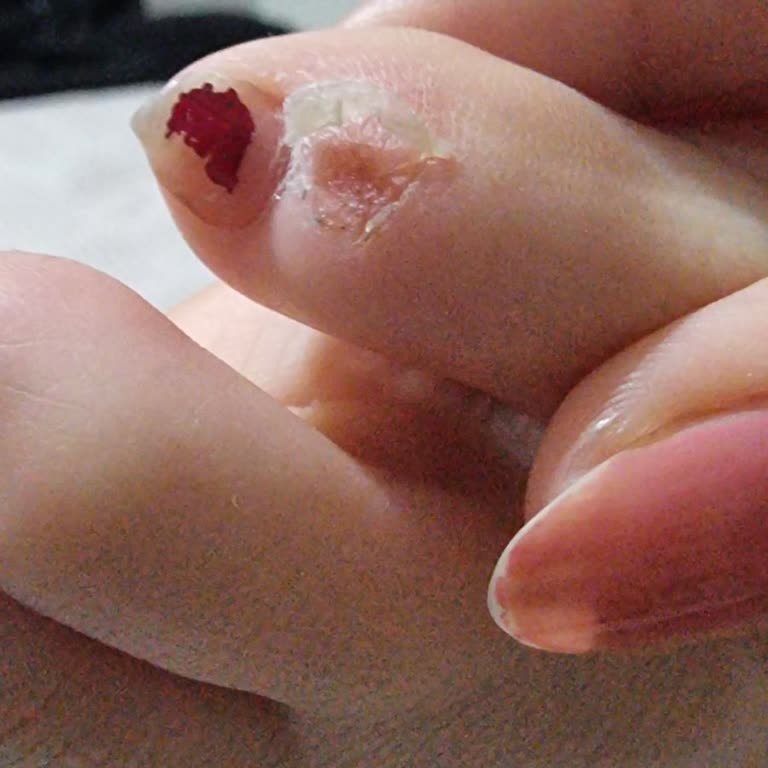 FLO Ayakkabı FLO Kredi Kartı Olmadan İade Almıyor