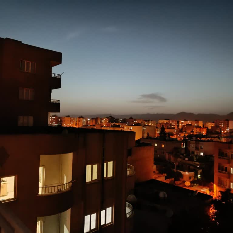 DEDAŞ'TAN 9 Saat Elektrik KESİNTİSİ, HEM De İlçe Merkezinde!