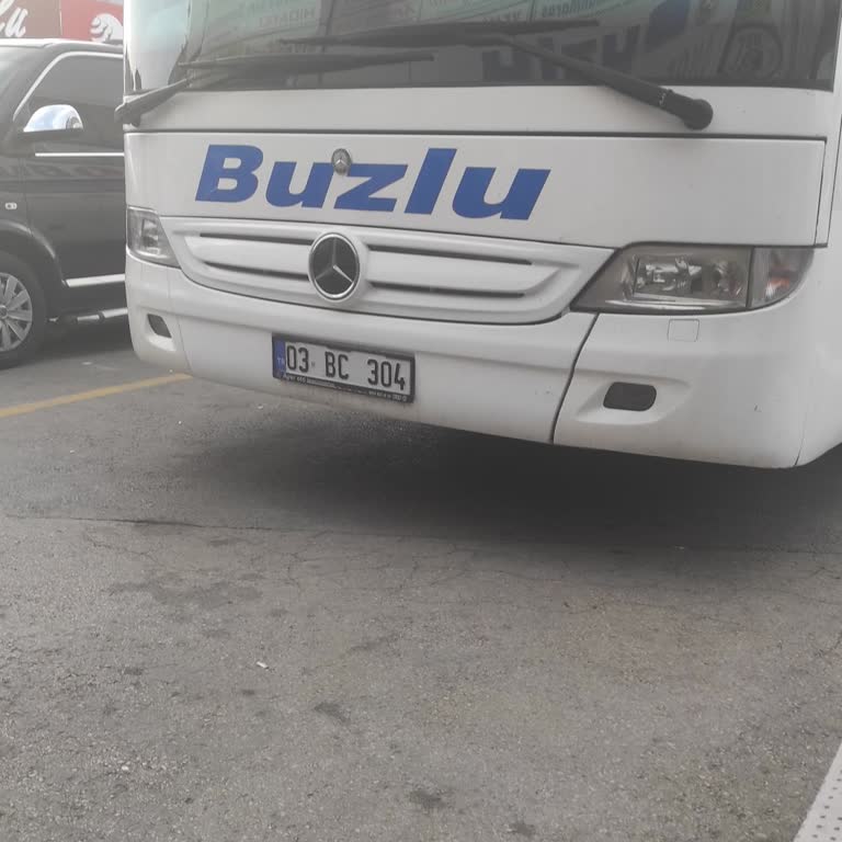 Buzlu Turizm Buzlu Otobüs Bekleme Saati Ve Otobüs İçi Kural İhlali
