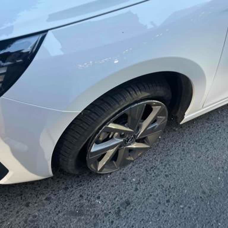 Getir Araçta Patlak Lastik