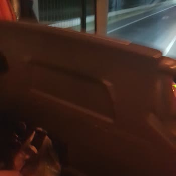 Aşırı Kötü Metro Turizm Yolculuğu