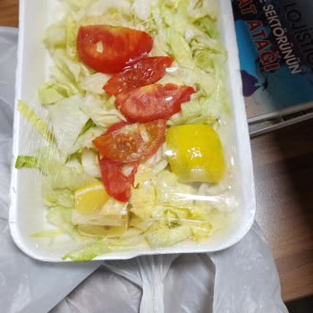 Migros Yemek Çok Kötü Migros'a Bağlı Çalışan Urfalı Lahmacun-Şişli