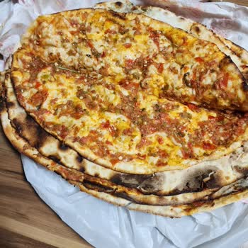 Migros Yemek Çok Kötü Migros'a Bağlı Çalışan Urfalı Lahmacun-Şişli