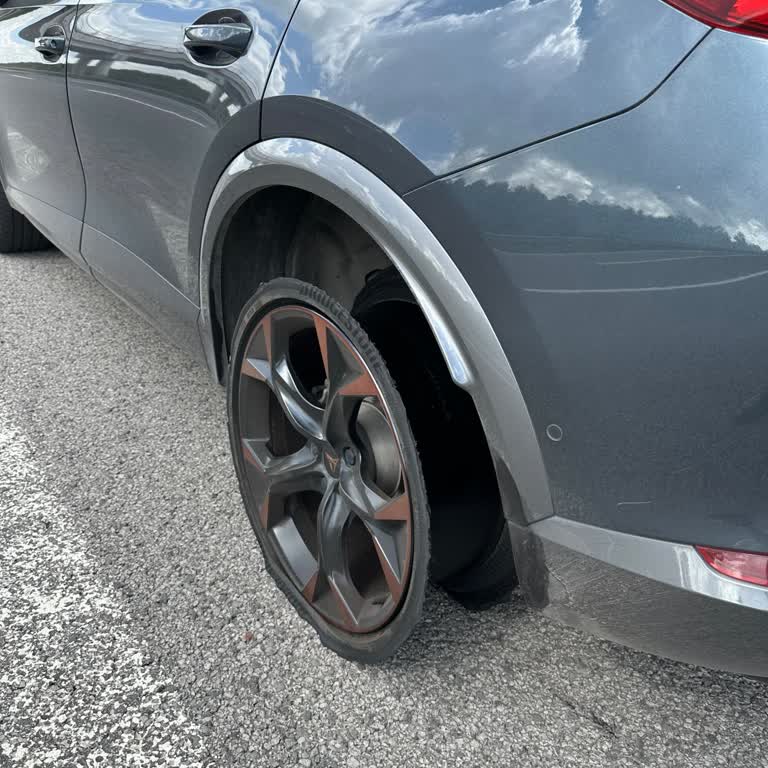 Bridgestone Turanza T005 Sıfır Araçta Seyir Halinde Yarılması