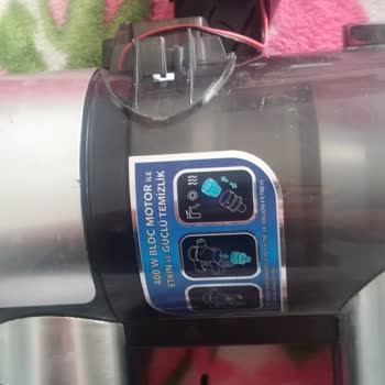 Arnica Solara Vertical Vacuum Complaint: Broke Multiple Times in a Year