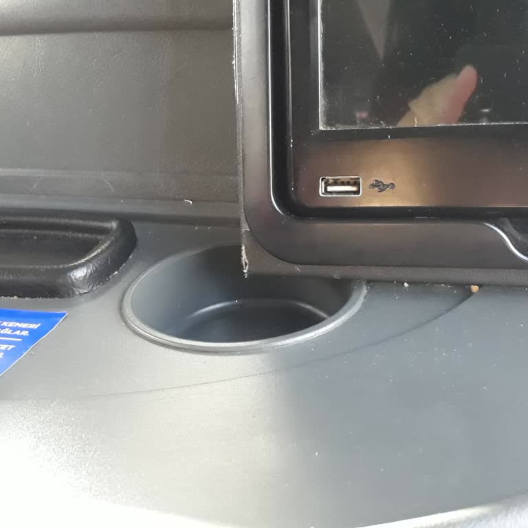 Kamil Koç Ve Her Yer Pislik İçinde Otobüsler