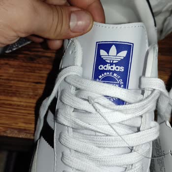 Dailyshopistanbul Resmen Çakma Ayakkabı Gönderdi