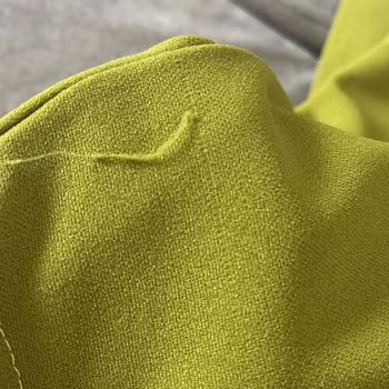 Damla Koloğlu Ürün Arkasında Durmayan Satıcı