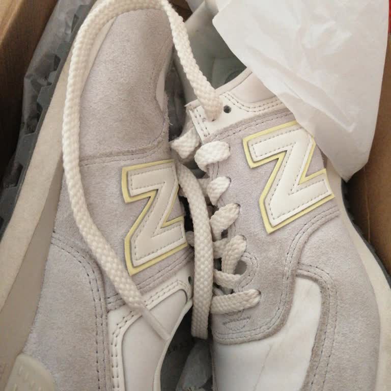 New Balance Domuz Derisi Kullanmış Mı?