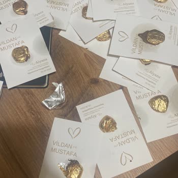Rima Reklam Promosyon Nişanım İçin Sipariş Verdiğim Davetiye Çikolatalarım İçin Şikayetçiyim