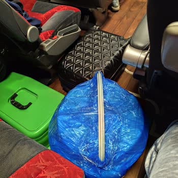 Kamil Koç Valizlerimiz Kucağımızda Seyahat Zorunda Kaldık