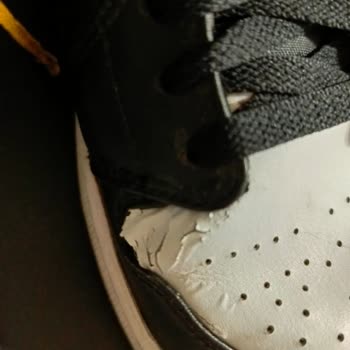 Edirne Sneaks Up Mağazası