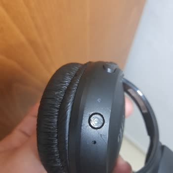 JBL 510 Bt Güç Tuşu Kullanılmaz Halde