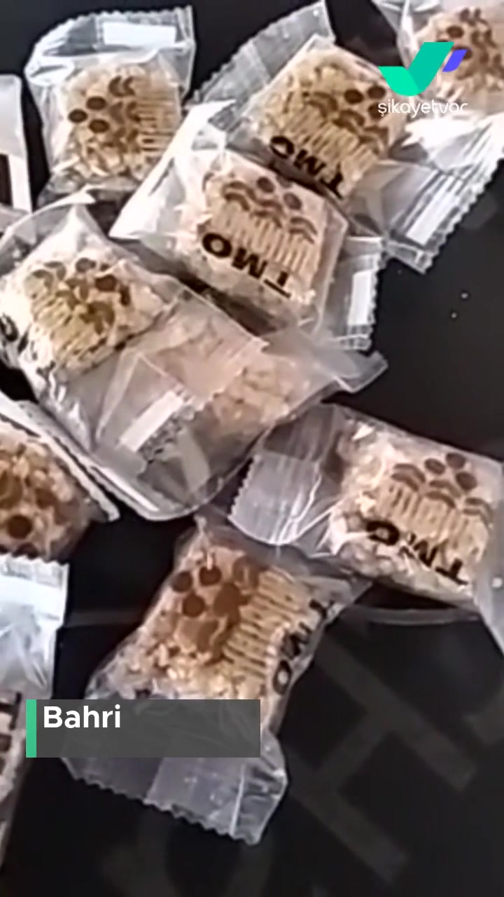 Toprak Mahsulleri Ofisi (TMO) Krokan Eskimiş Ürünleri Yeni İle Karıştırıp Paketlemek videonun kapak resmi
