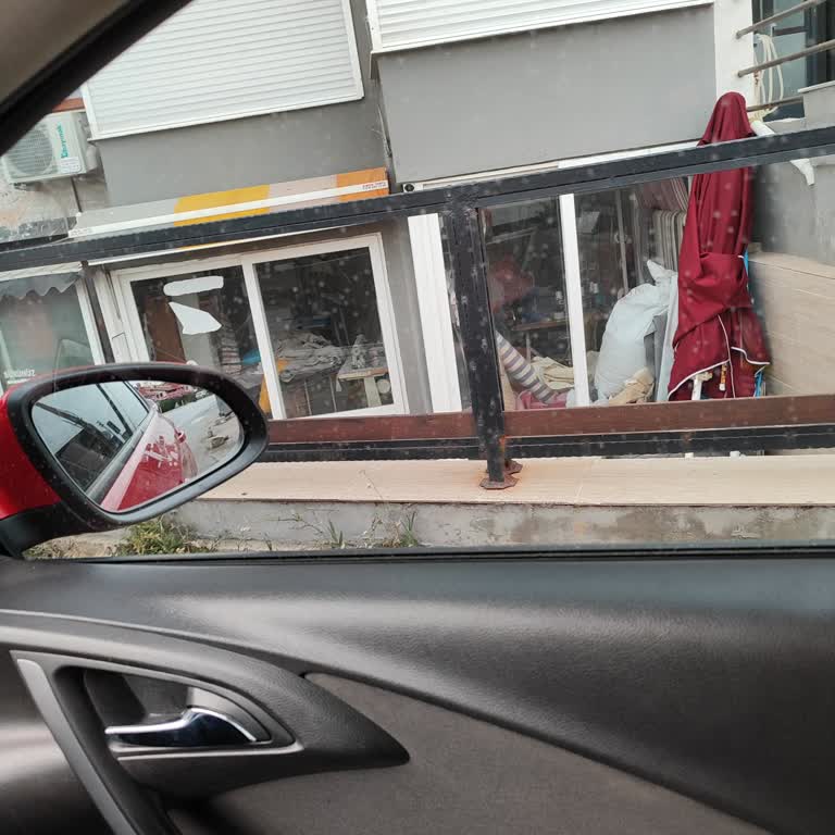 Onur Tente Pergola (İzmir) Müşterileri Oyalayıp İstenileni Yapmıyor Bir De Azar İşitiyoruz