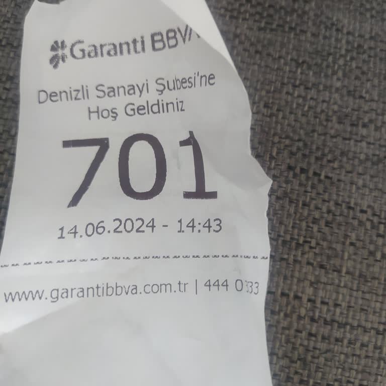Garanti BBVA Denizli Şubesi'nde Saygısız Hizmet Ve Sıra Sorunu