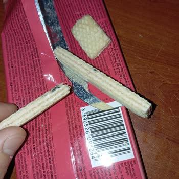 Eti Gıda Eti Hoşbeş Çilek Kremalı Gofret
