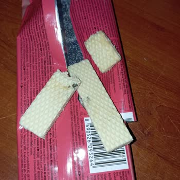 Eti Gıda Eti Hoşbeş Çilek Kremalı Gofret
