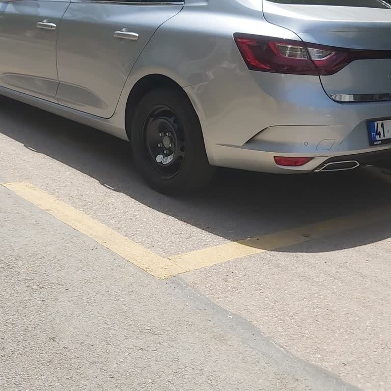 Renault Poor Customer Service and Safety Concerns