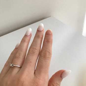 Şulemsi Güzellik Ve Zayıflama Merkezi Bahçeşehir Protez Tırnaklar Kötü