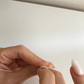 Şulemsi Güzellik Ve Zayıflama Merkezi Bahçeşehir Protez Tırnaklar Kötü