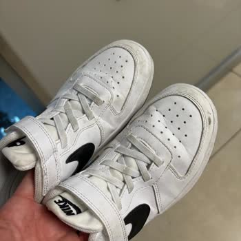 Deichmann Pişmanlığı Paramızla Rezil Olduk