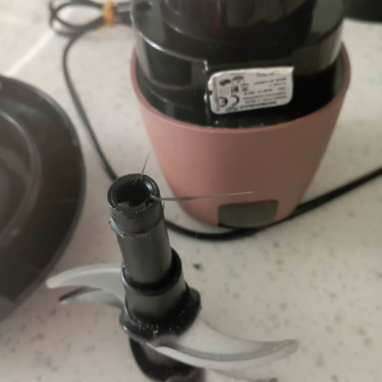 Korkmaz Mutfak Eşyaları Korkmaz Doğrayıcının Motor Plastiği Sürekli Yanıyor